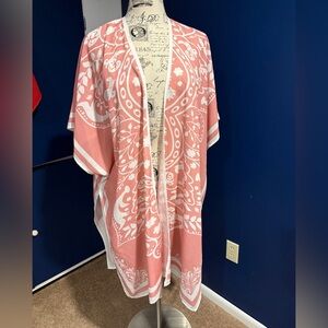 Pink and White Floral Kimono Duster